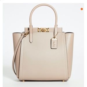 NWOT COACH TROUPE STONE (TAUPE) 79468